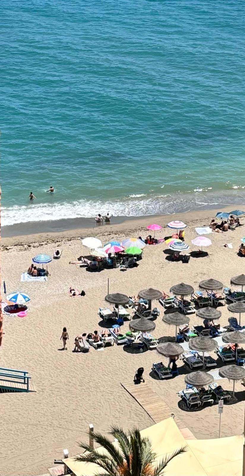 Apartamento Primera Linea De Playa Paseo Maritimo Perla 5 Фуэнхирола Экстерьер фото