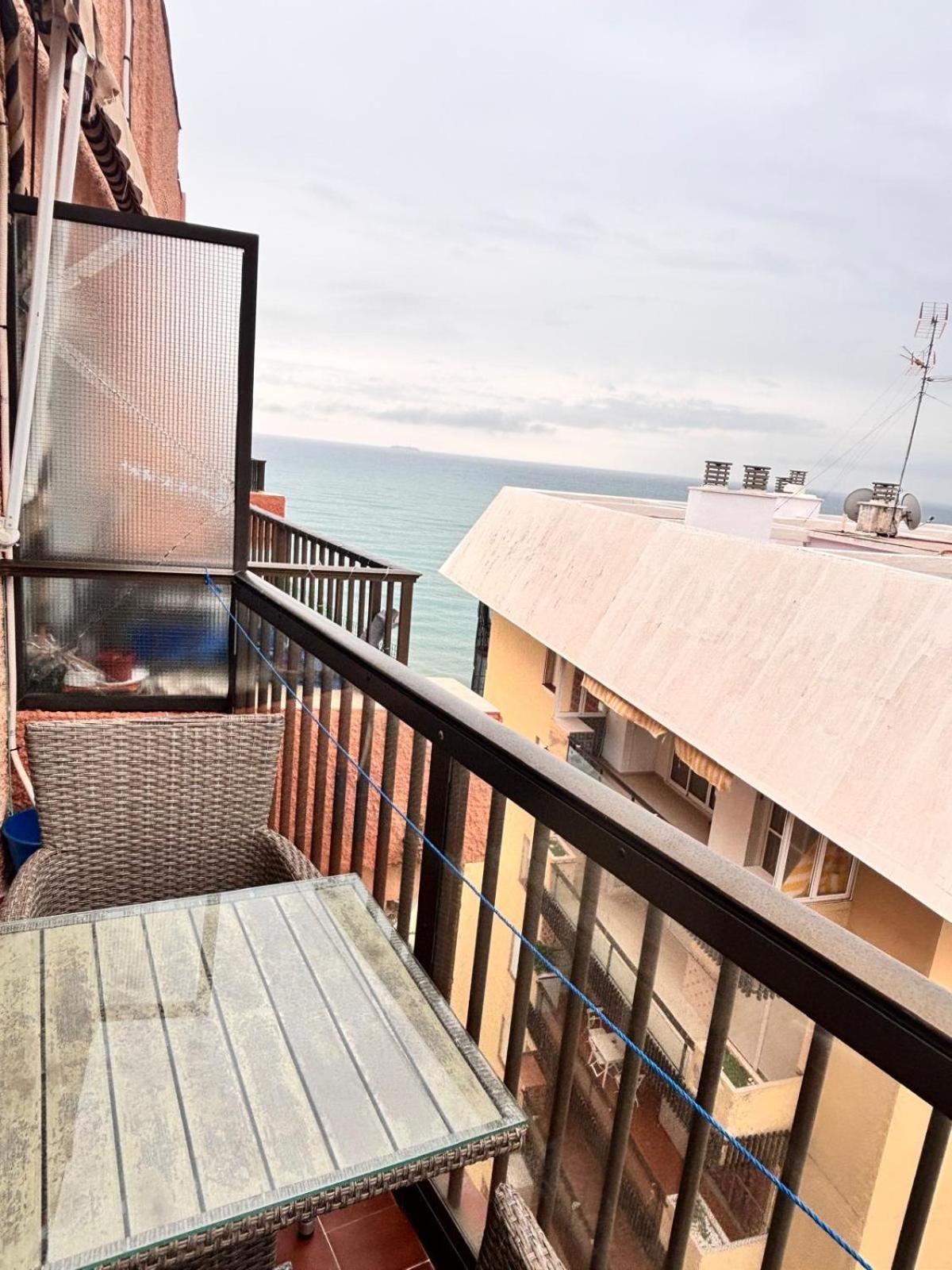 Apartamento Primera Linea De Playa Paseo Maritimo Perla 5 Фуэнхирола Экстерьер фото